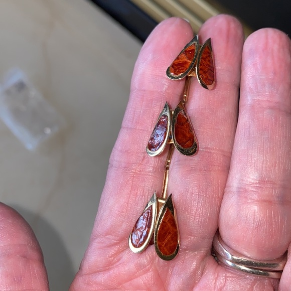 Vintage MCM Gold-Tone Cuff Links & Buttons PAT.2472958 - Picture 8 of 10